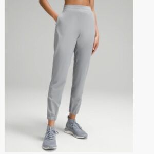 Adapted State High-Rise Jogger 28"